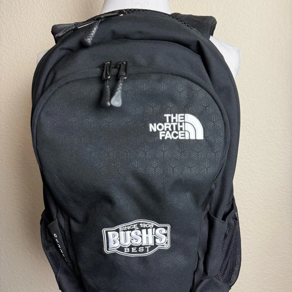 The North‎ Face Connector Backpack Bush Logo Black Canvas Used Once